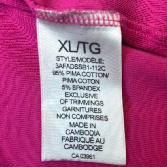 5/$25 Denver Hayes V-Neck T-Shirt - Picture 8 of 8